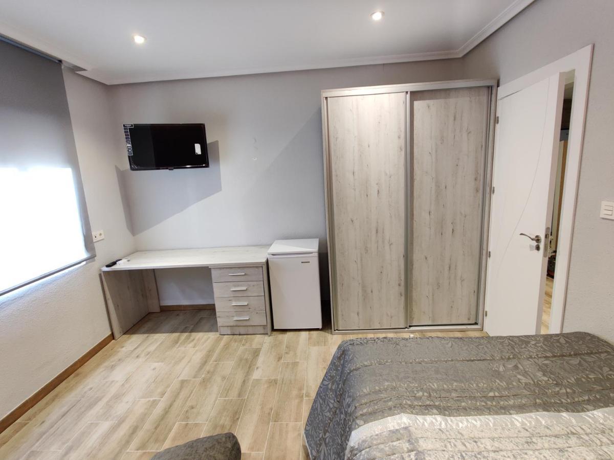 Duerme A Gusto - Tu Habitacion Acogedora En Torredonjimeno エクステリア 写真
