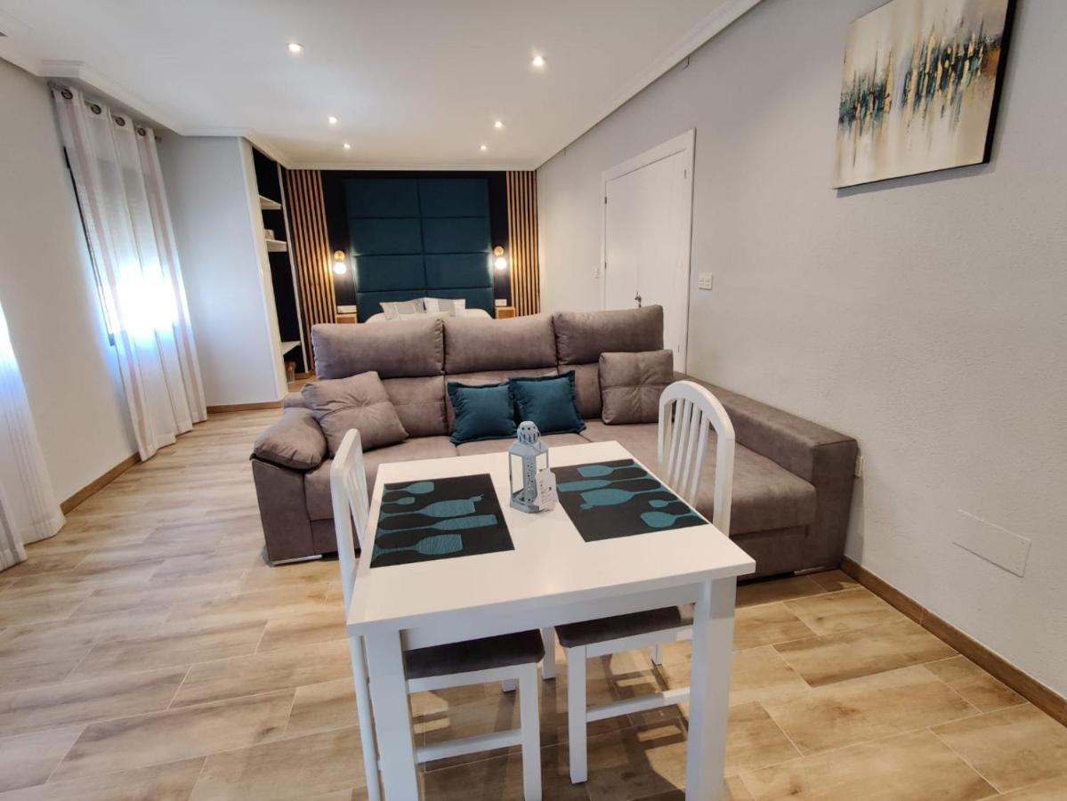 Duerme A Gusto - Tu Habitacion Acogedora En Torredonjimeno エクステリア 写真